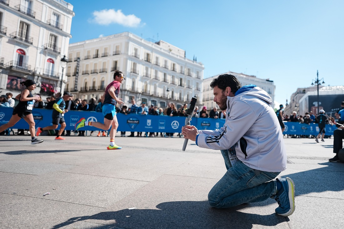 Grabando en el maratón de Madrid